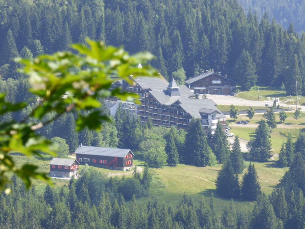 Apartamento Le Génépi Taninges Exterior foto